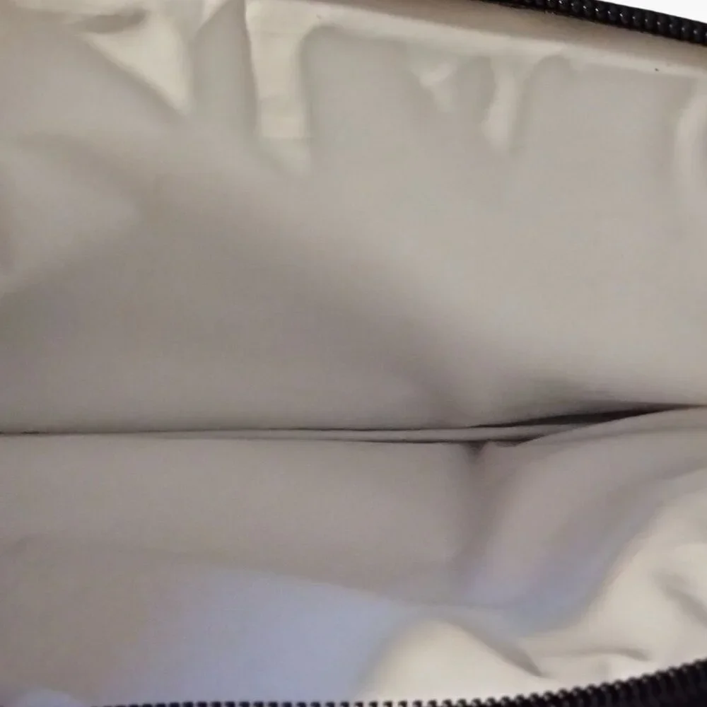 Ekos Black Travel Carrying Case Insulated Bottle Bag Adjustable Strap